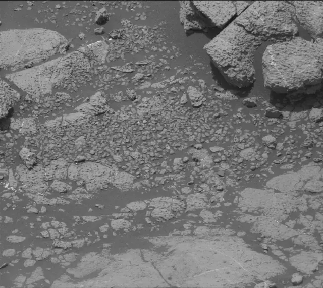 Sol 2781: Mast Camera (Mastcam)
