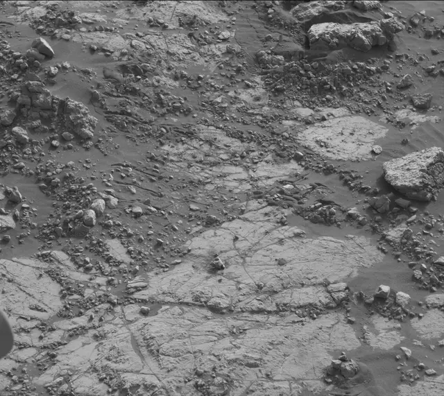 Sol 2783: Mast Camera (Mastcam)