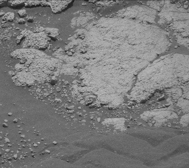 Sol 2783: Mast Camera (Mastcam)
