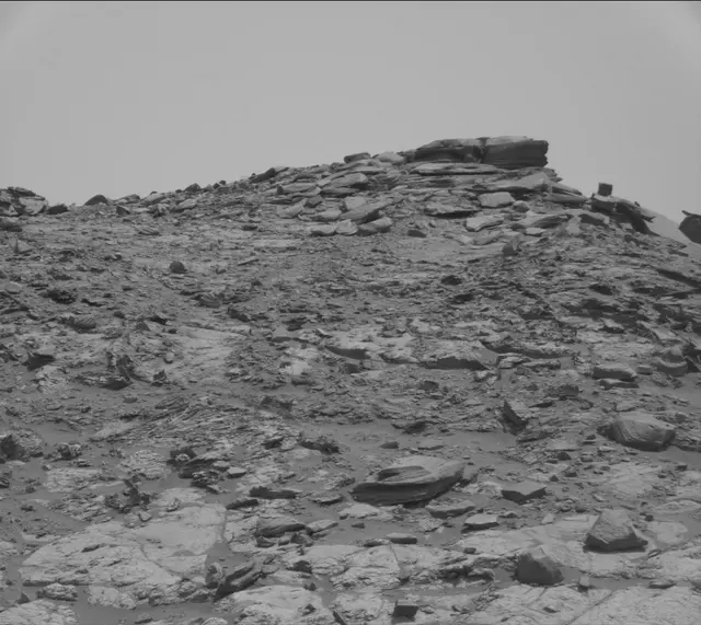 Sol 2783: Mast Camera (Mastcam)