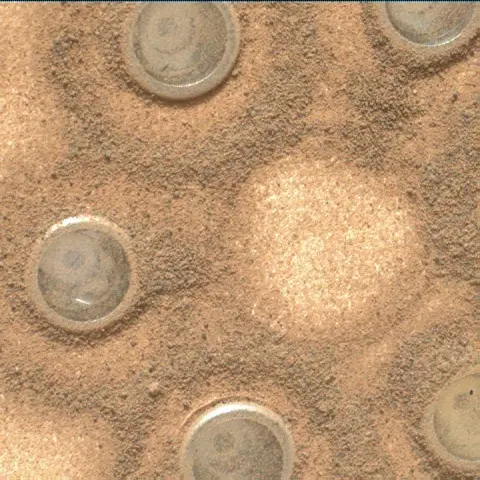 Sol 2785: Mars Hand Lens Imager (MAHLI)