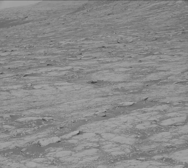 Sol 2786: Mast Camera (Mastcam)