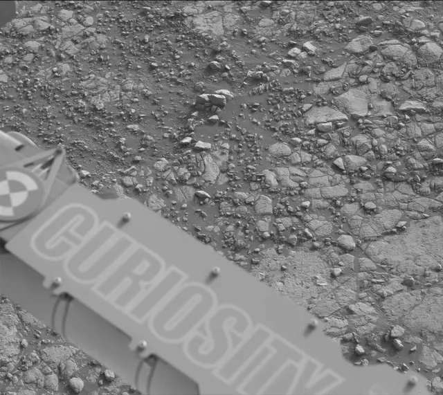Sol 2786: Mast Camera (Mastcam)