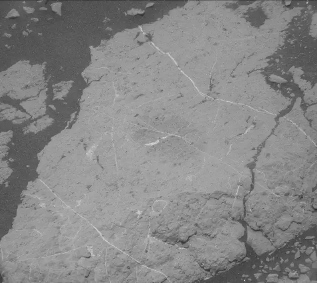 Sol 2786: Mast Camera (Mastcam)