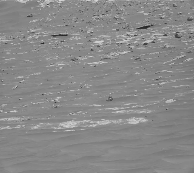 Sol 2786: Mast Camera (Mastcam)