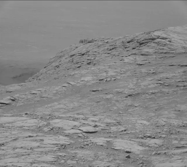 Sol 2786: Mast Camera (Mastcam)