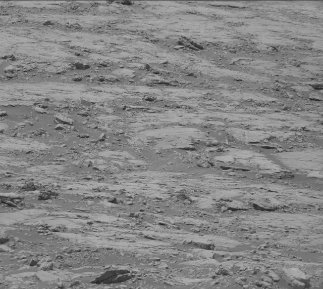 Sol 2786: Mast Camera (Mastcam)