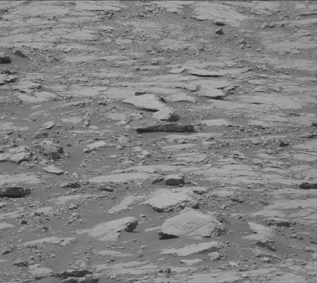 Sol 2786: Mast Camera (Mastcam)