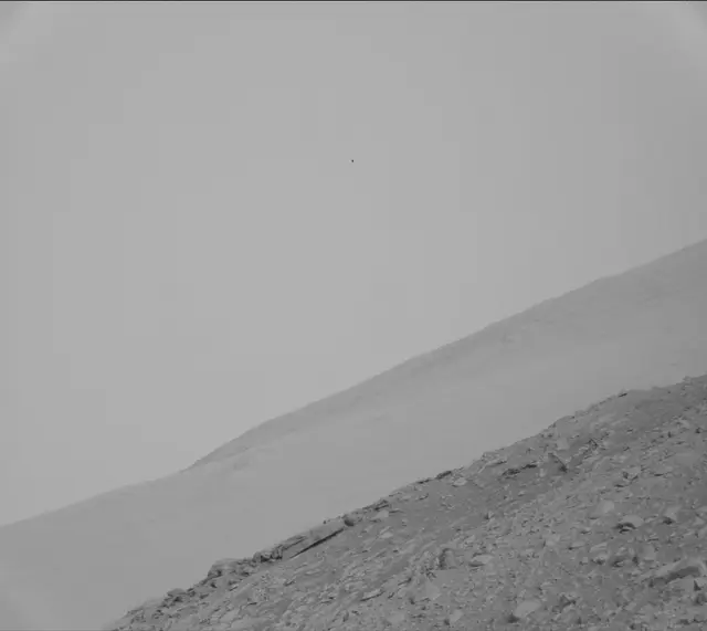 Sol 2786: Mast Camera (Mastcam)