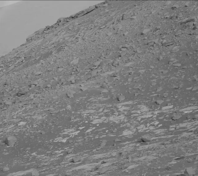 Sol 2786: Mast Camera (Mastcam)