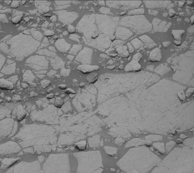 Sol 2788: Mast Camera (Mastcam)