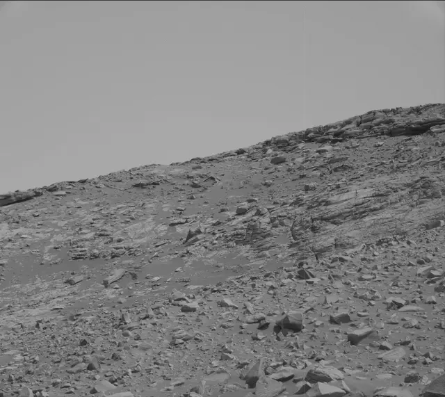 Sol 2789: Mast Camera (Mastcam)