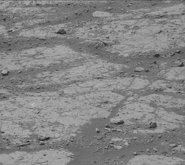 Sol 2789: Mast Camera (Mastcam)