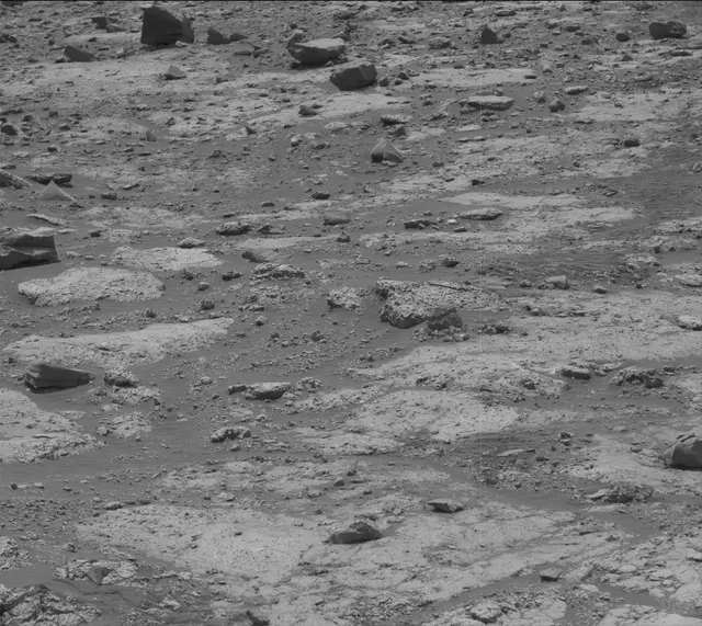 Sol 2789: Mast Camera (Mastcam)
