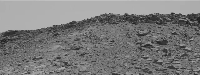 Sol 2790: Mast Camera (Mastcam)