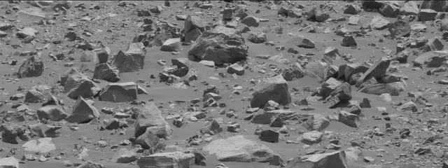 Sol 2790: Mast Camera (Mastcam)