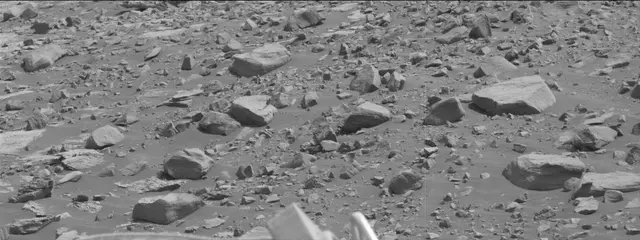 Sol 2790: Mast Camera (Mastcam)