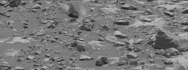 Sol 2790: Mast Camera (Mastcam)