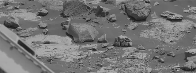 Sol 2790: Mast Camera (Mastcam)