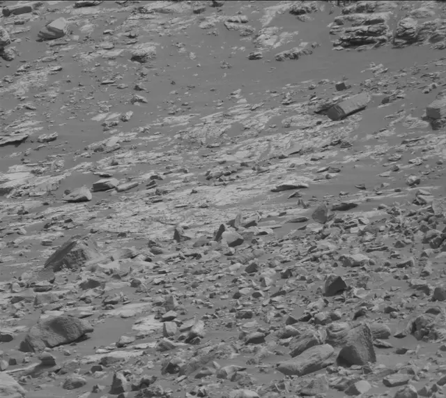 Sol 2790: Mast Camera (Mastcam)