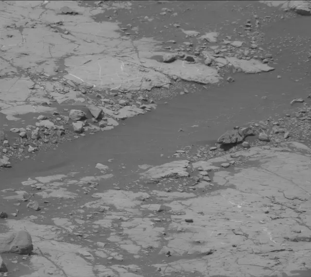 Sol 2790: Mast Camera (Mastcam)