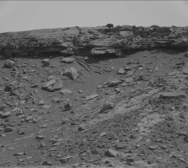 Sol 2792: Mast Camera (Mastcam)