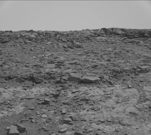 Sol 2792: Mast Camera (Mastcam)