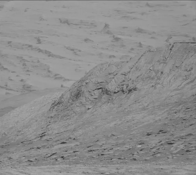 Sol 2792: Mast Camera (Mastcam)