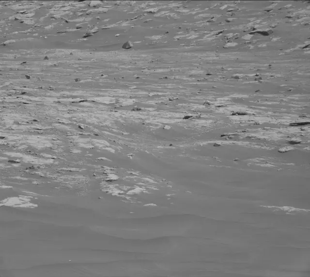 Sol 2792: Mast Camera (Mastcam)