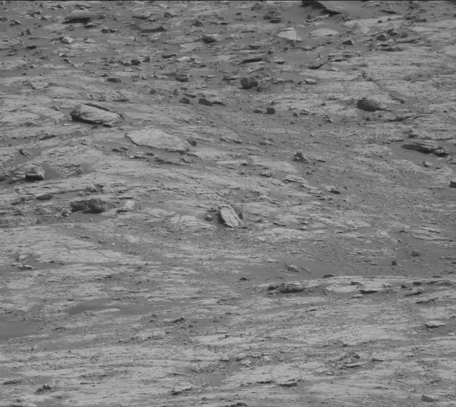 Sol 2792: Mast Camera (Mastcam)