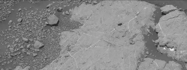 Sol 2793: Mast Camera (Mastcam)