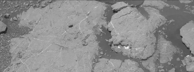 Sol 2793: Mast Camera (Mastcam)