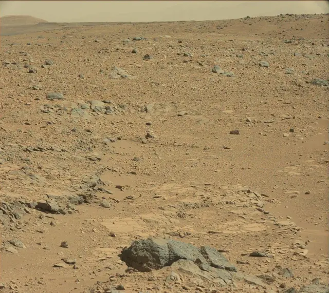 Sol 474: Mast Camera (Mastcam)