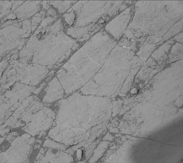 Sol 2772: Mast Camera (Mastcam)