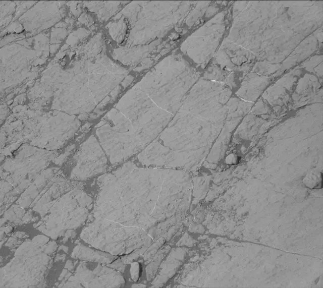 Sol 2772: Mast Camera (Mastcam)
