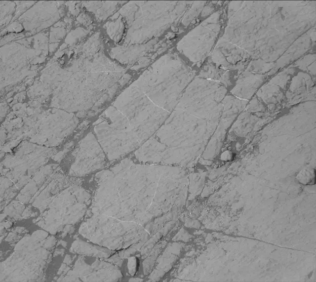 Sol 2772: Mast Camera (Mastcam)