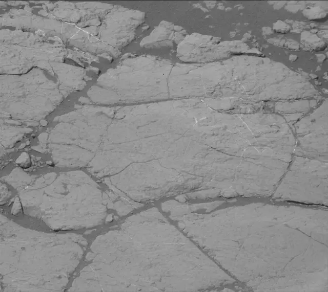 Sol 2773: Mast Camera (Mastcam)