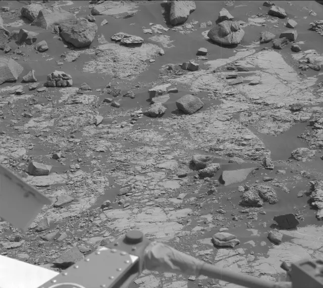 Sol 2789: Mast Camera (Mastcam)