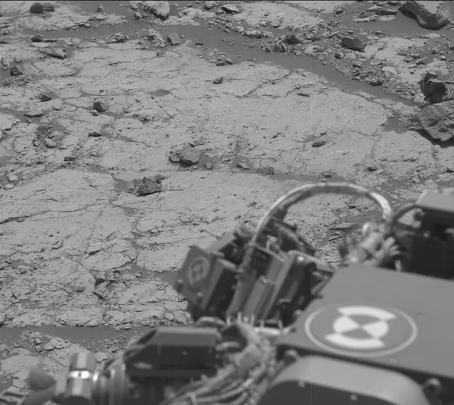 Sol 2789: Mast Camera (Mastcam)