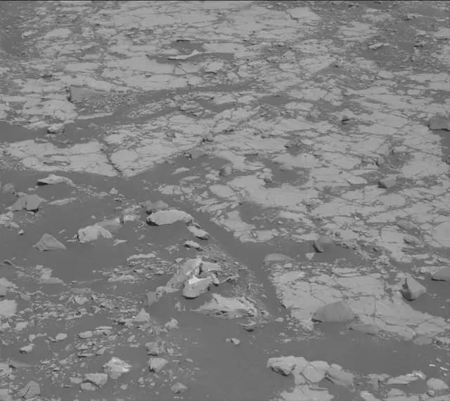 Sol 2789: Mast Camera (Mastcam)