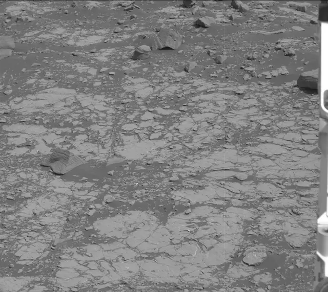 Sol 2789: Mast Camera (Mastcam)