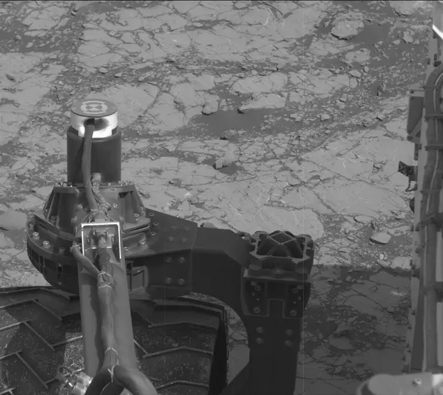 Sol 2789: Mast Camera (Mastcam)