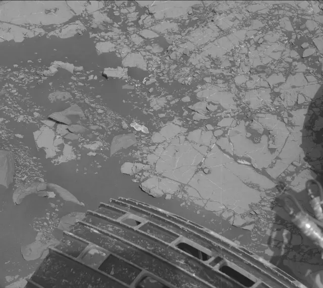 Sol 2789: Mast Camera (Mastcam)