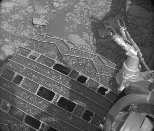 Sol 2793: Mast Camera (Mastcam)