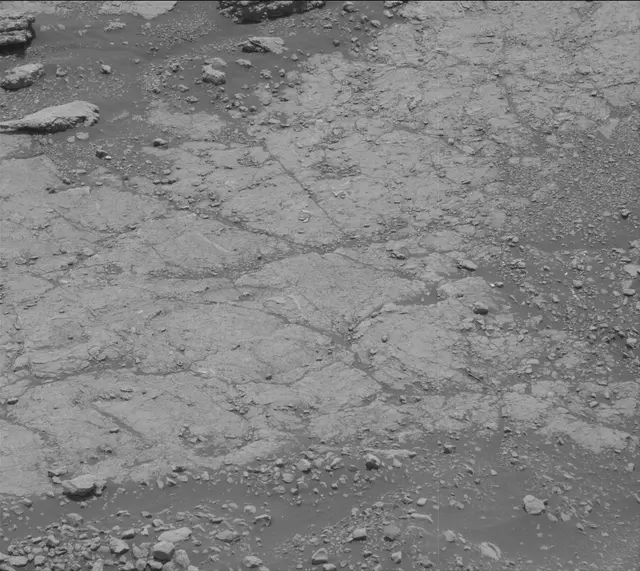 Sol 2795: Mast Camera (Mastcam)