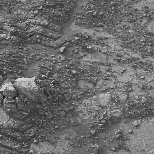 Sol 2795: Mast Camera (Mastcam)