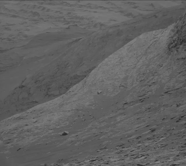 Sol 2795: Mast Camera (Mastcam)