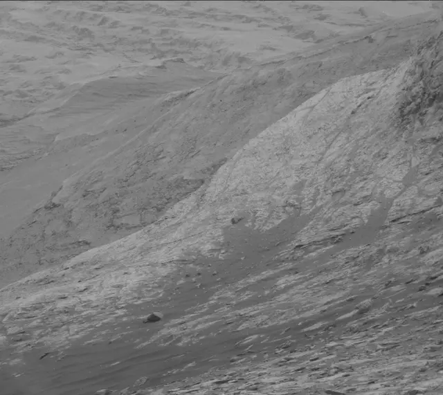 Sol 2795: Mast Camera (Mastcam)