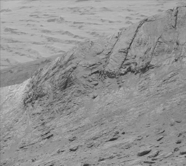 Sol 2795: Mast Camera (Mastcam)