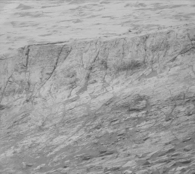 Sol 2795: Mast Camera (Mastcam)